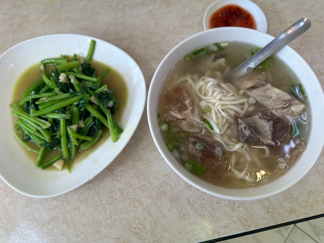 金春發牛肉麵 